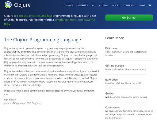 Clojure公式サイトのトップページ。ロゴとナビゲーション、緑色のGet Startedボタン、言語紹介文